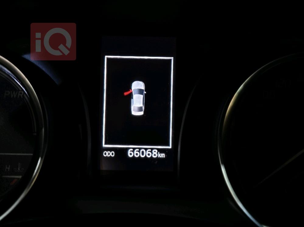 تۆیۆتا کامری